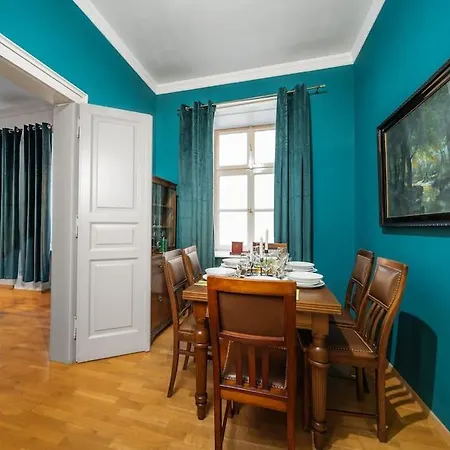 Charming Historic Duplex-prague1 Lejlighed *
